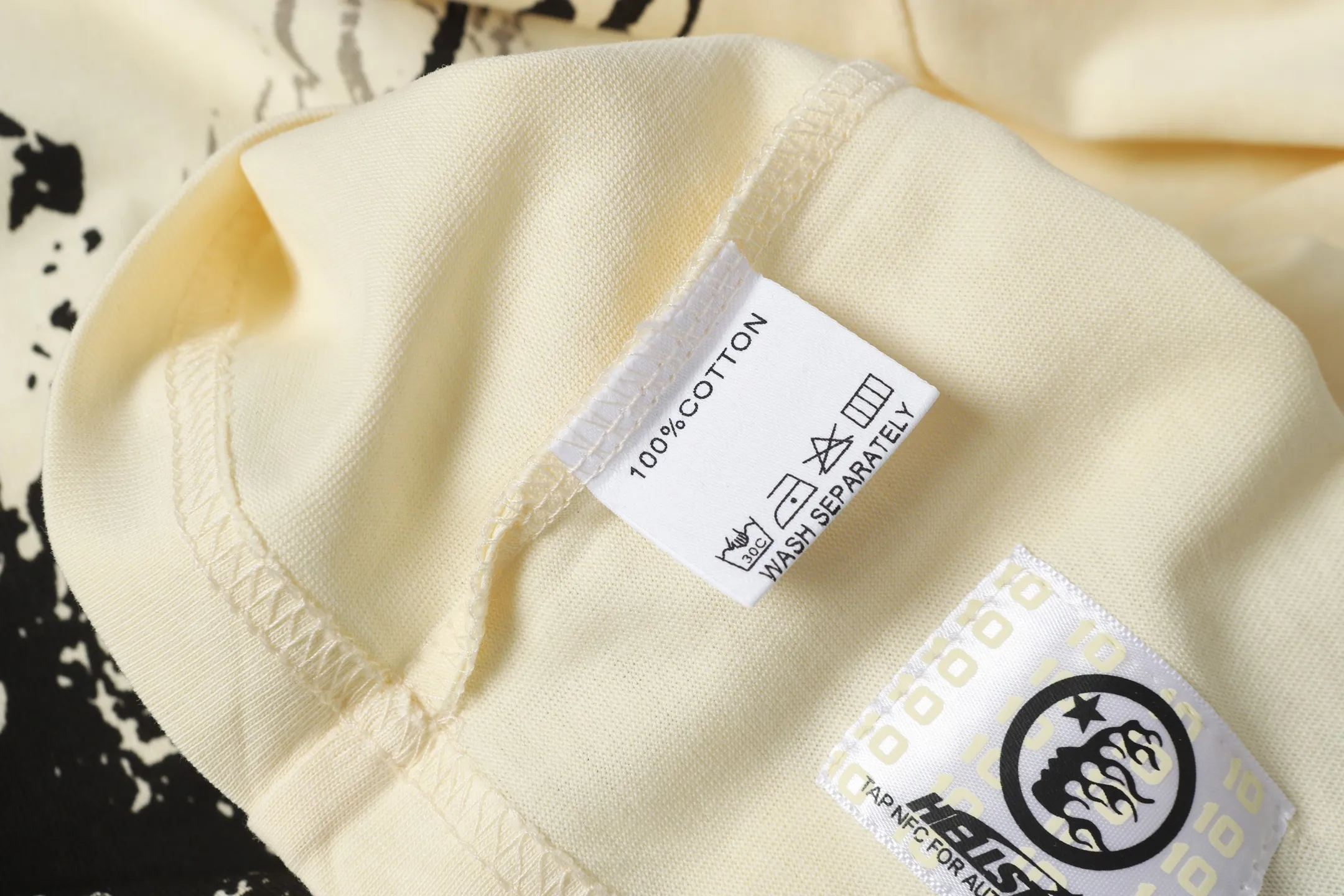 713# /White I P54 In Stock Hellstar 、 T （fabric):32 240 Sizes（size）：S-M- L- X L （colour）： /White